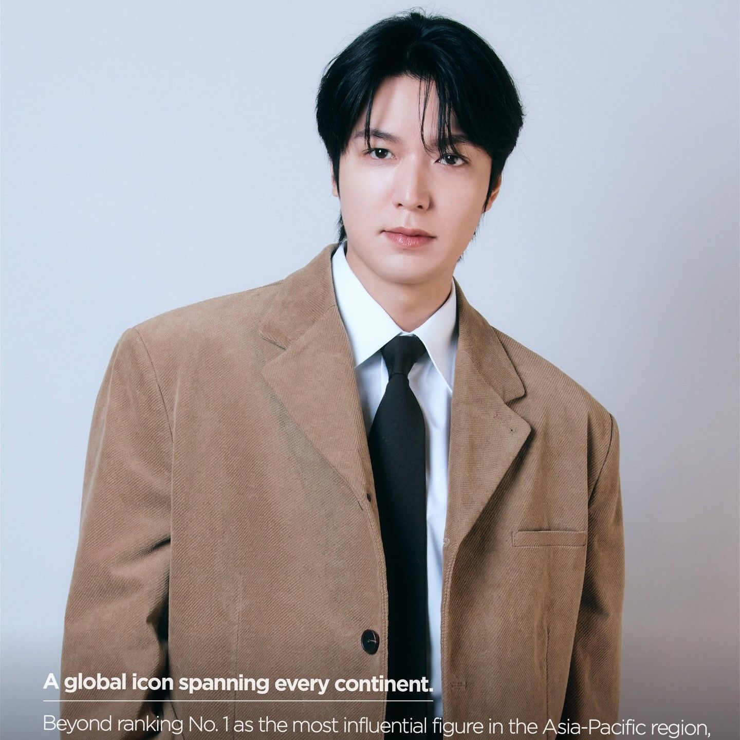 イ・ミンホの最近の活動ショット