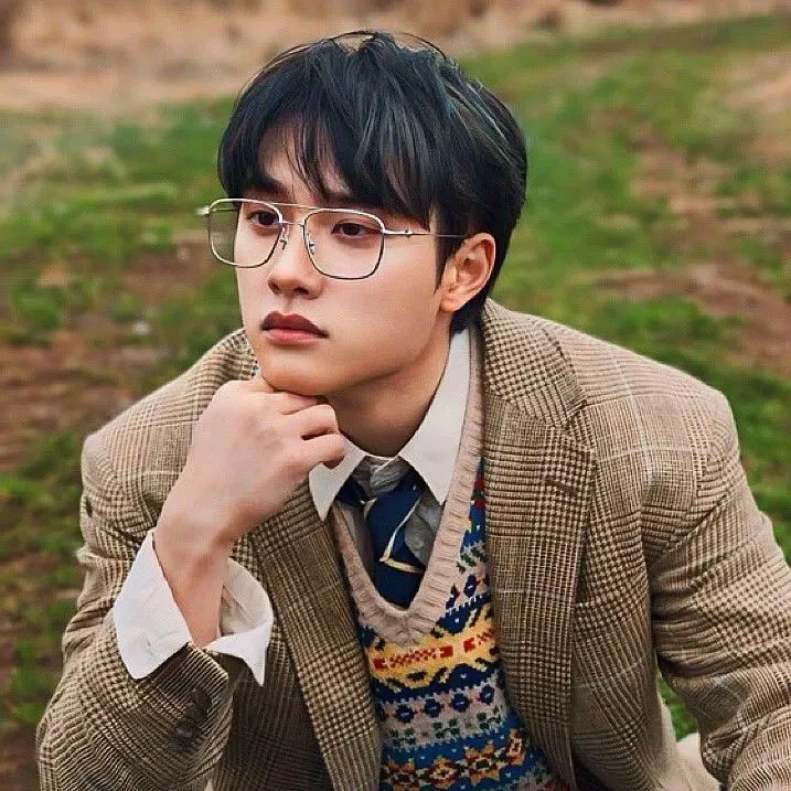 Cuplikan di balik layar dari Doh Kyungsoo (D.O.)