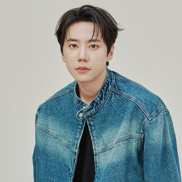 Latest photo of Lee Junyoung