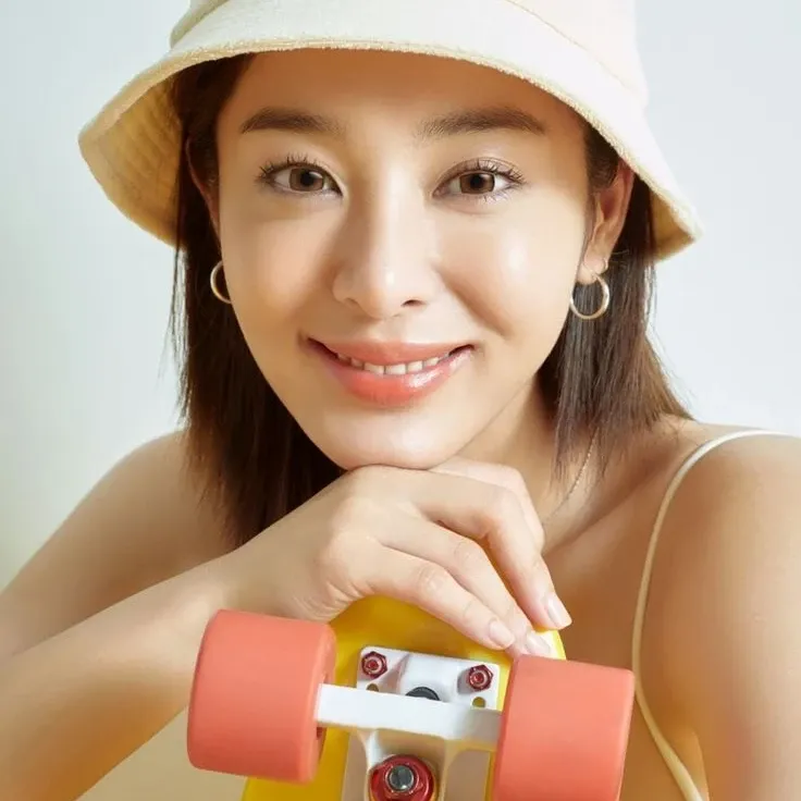 Recent activity shot of Seol Inah