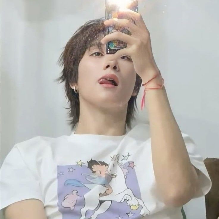 粉丝拍下的Nani Hirunkit Changkham瞬间