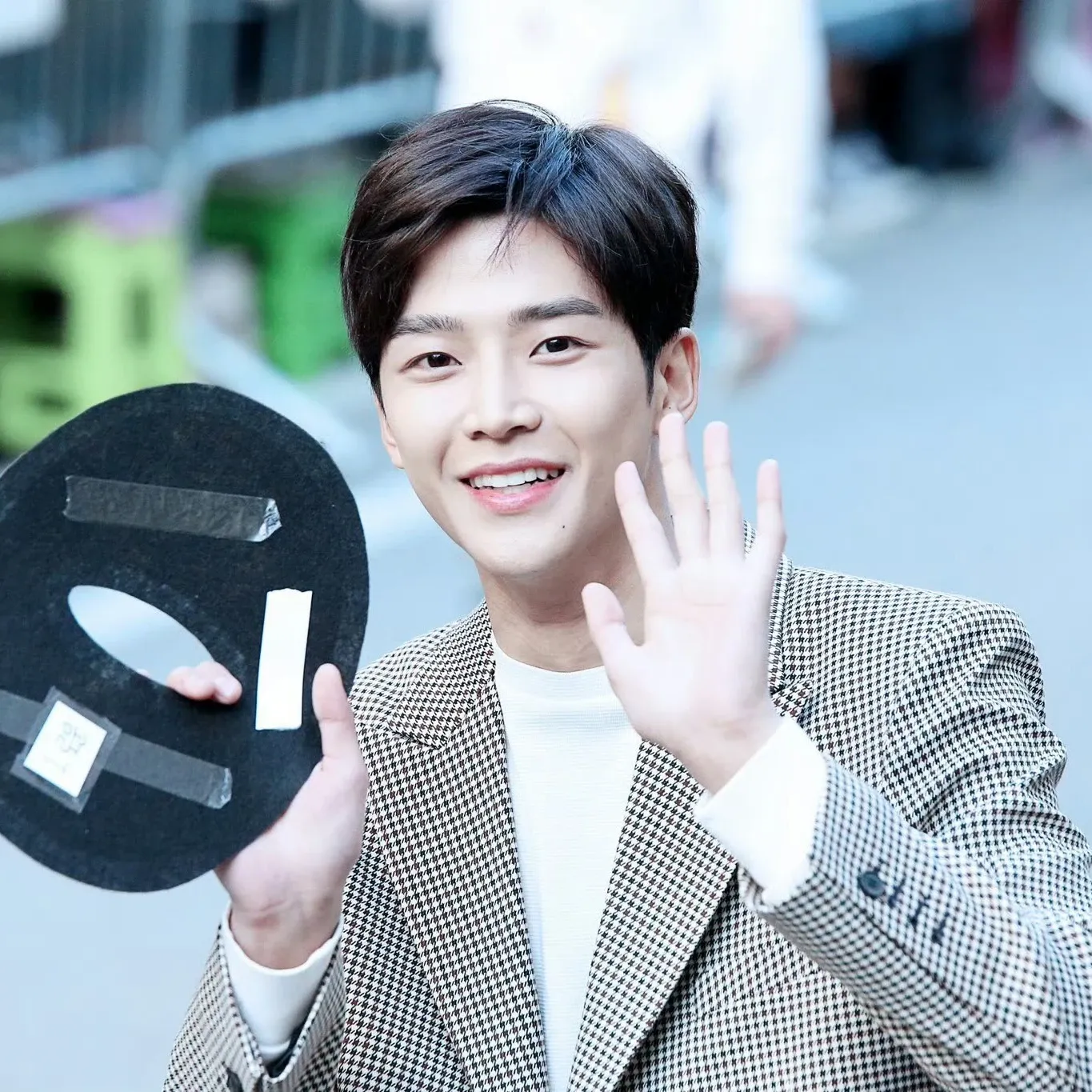 Cuplikan di balik layar dari Rowoon