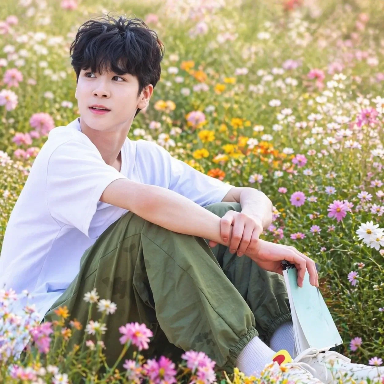 チョン・ドンウォンの最近の活動ショット