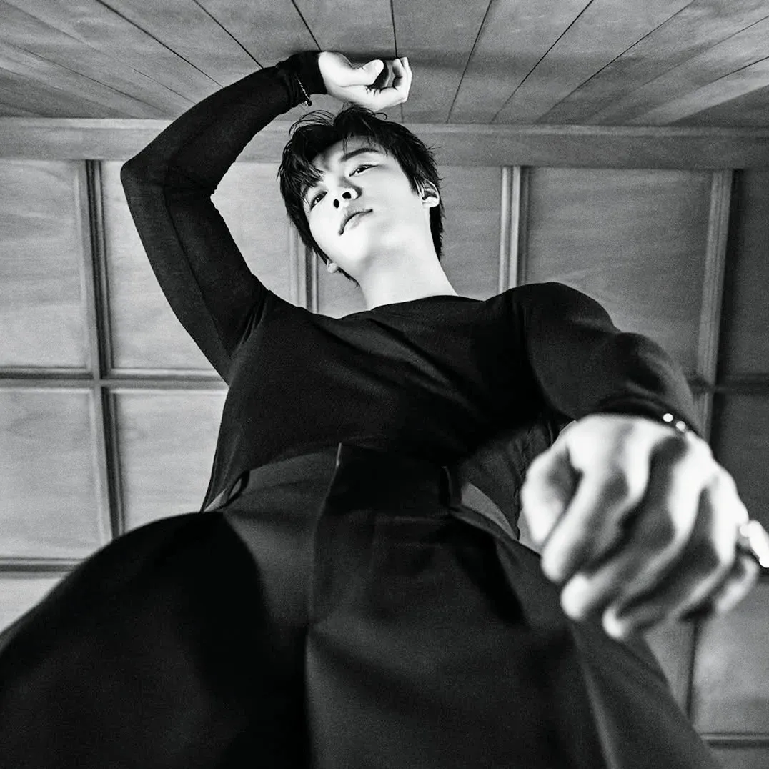 A moment captured by a fan of Woo Dohwan