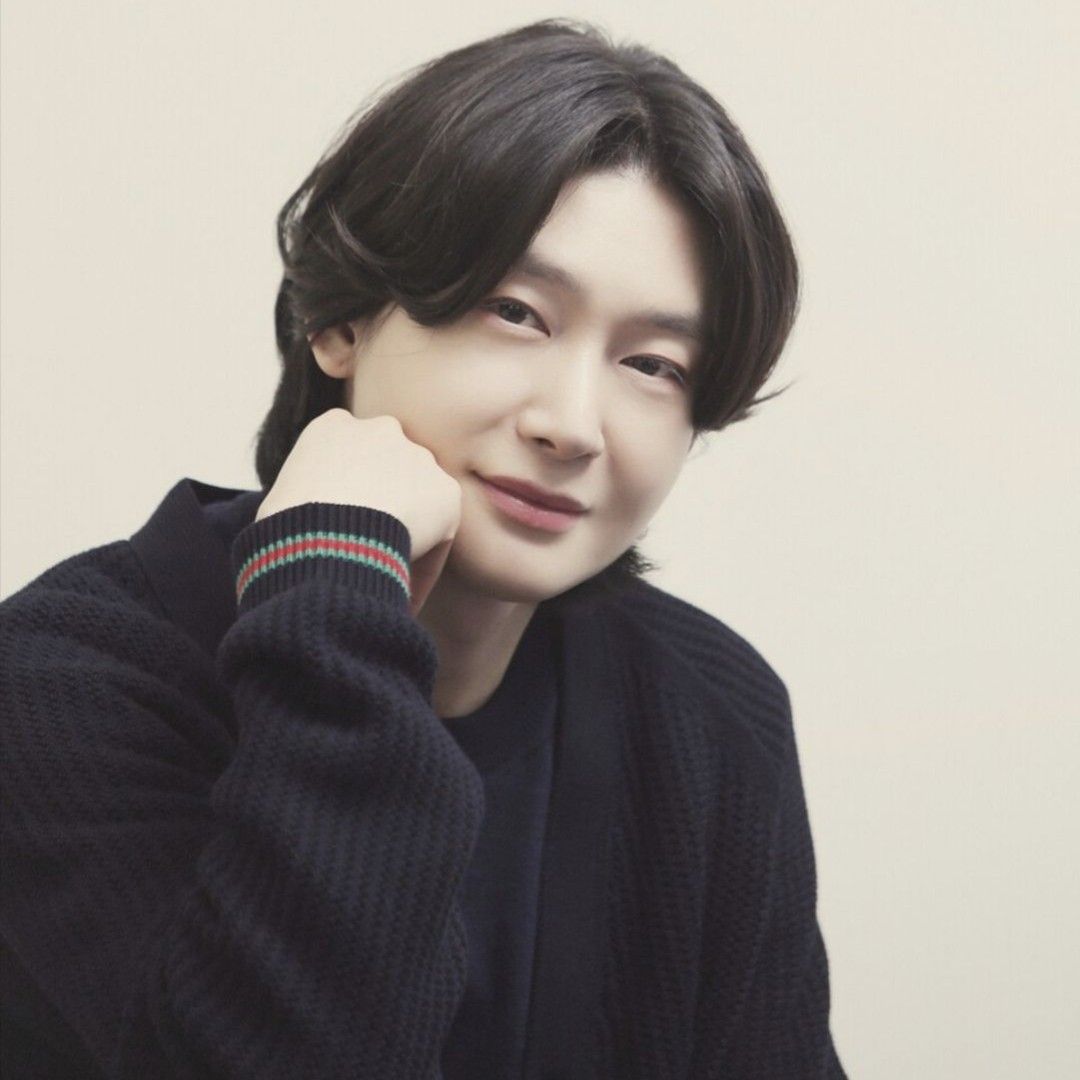 Latest photo of Kim Yongbin