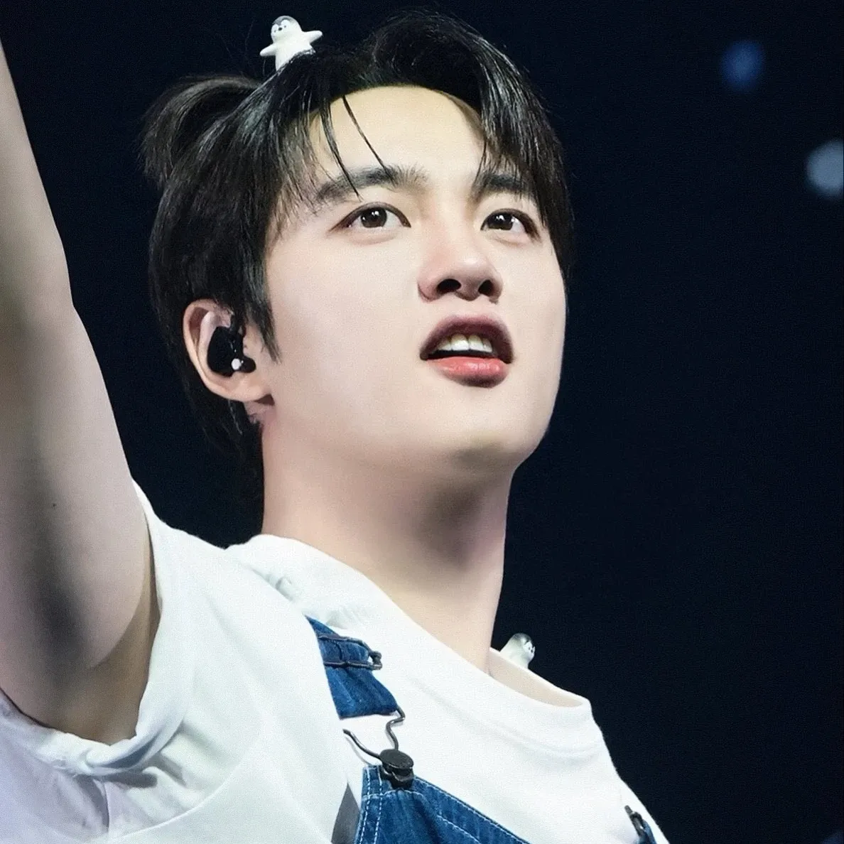 Foto kegiatan terbaru dari Doh Kyungsoo (D.O.)