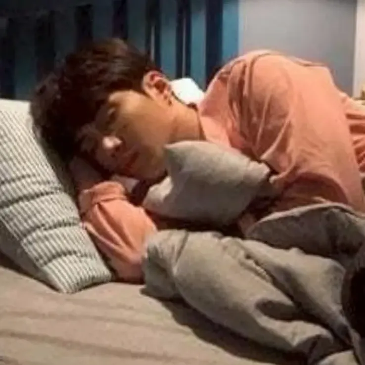 Foto terbaru dari Kim Seonho
