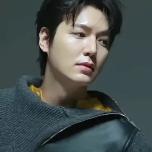 Recent activity shot of Lee Minho