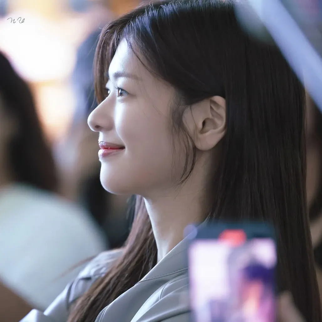 A moment captured by a fan of Jung Somin