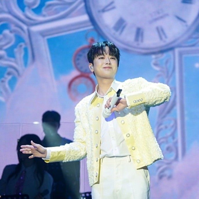 Momen yang diabadikan oleh penggemar Lee Chanwon