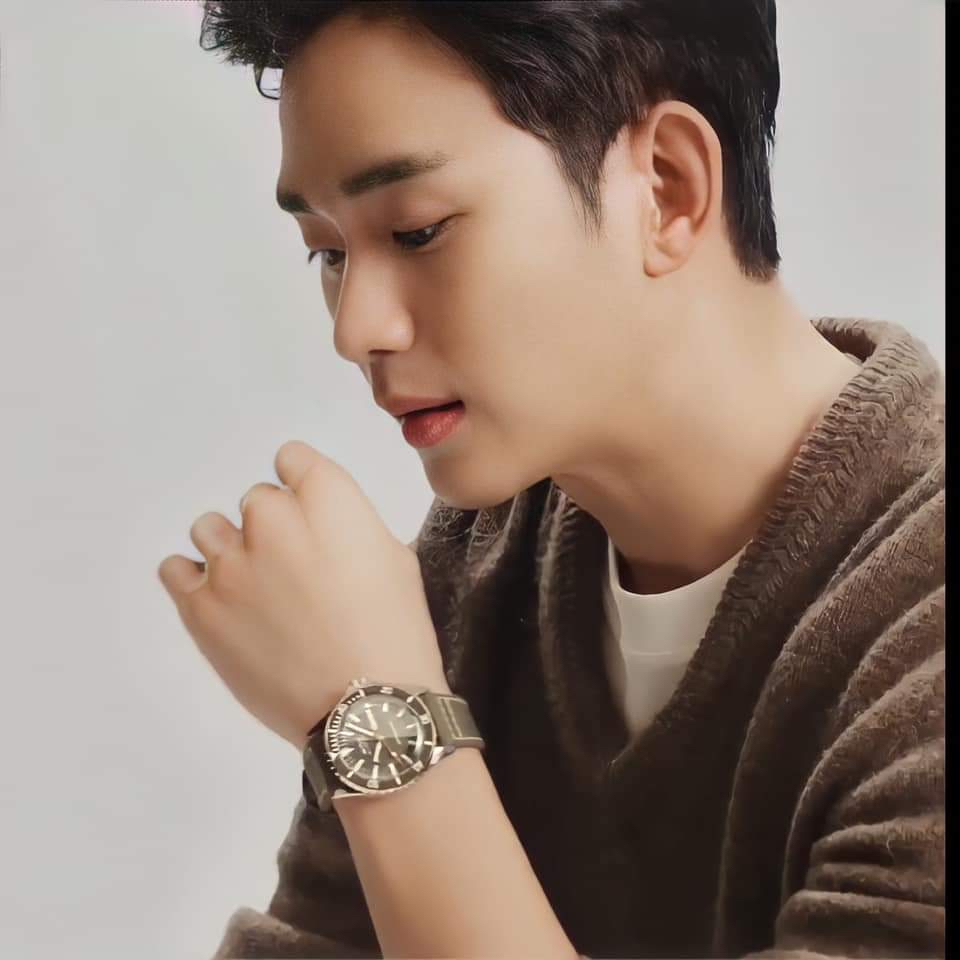 キム・スヒョンのビハインドカット