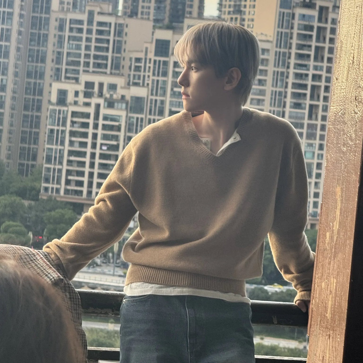 Behind-the-scenes cut of Yoon Soyang