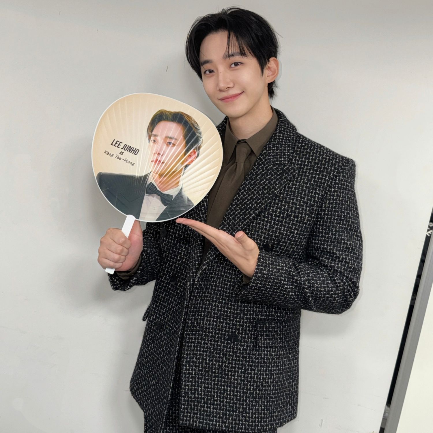 이준호의 비하인드 컷