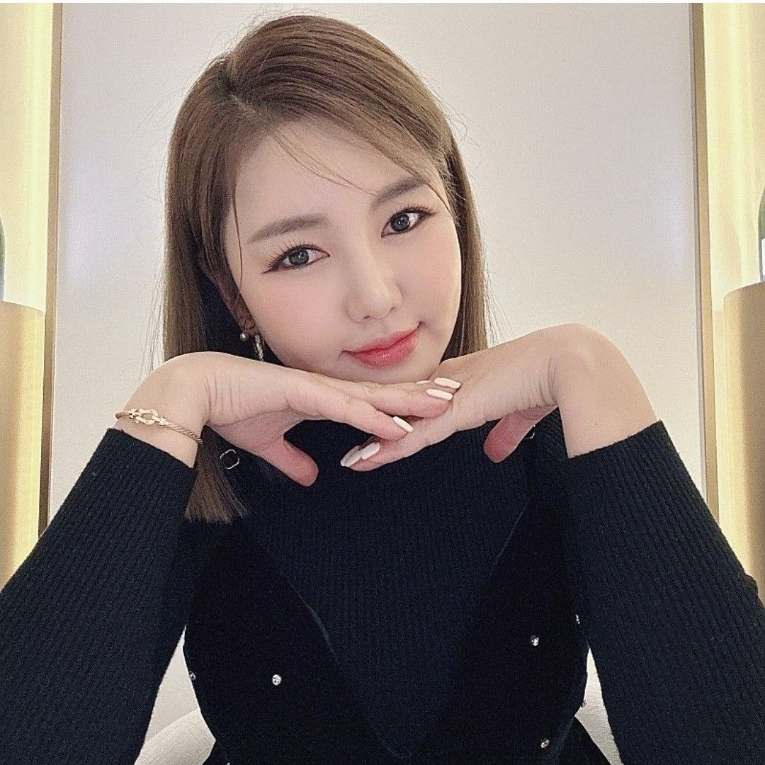 宋歌人的最新照片