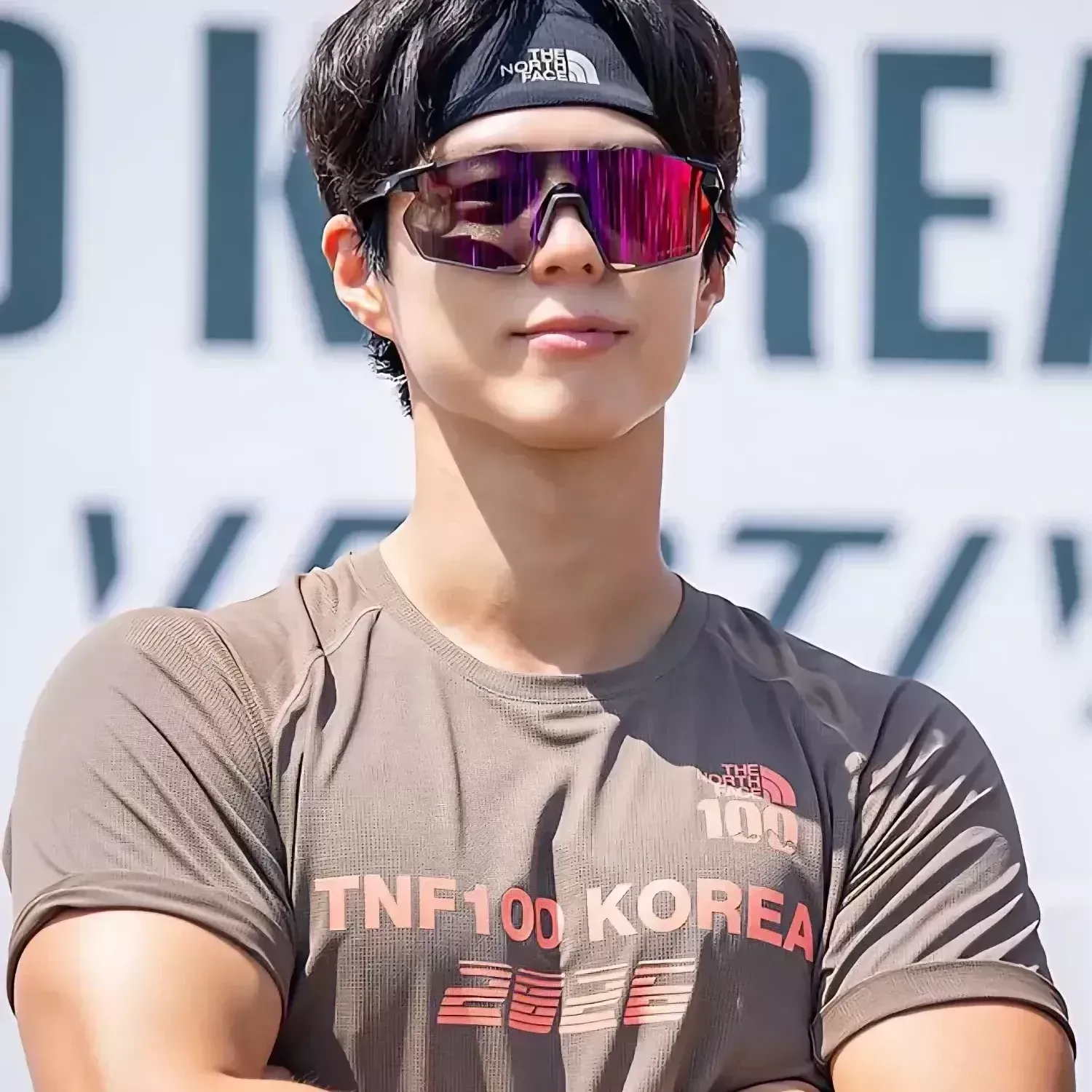A moment captured by a fan of Park Bogum