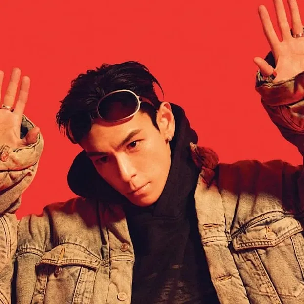 Recent activity shot of T.O.P