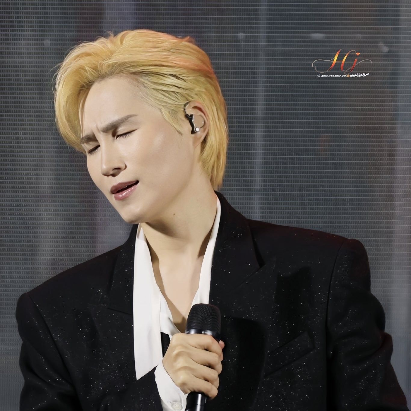 金熙栽的最新照片