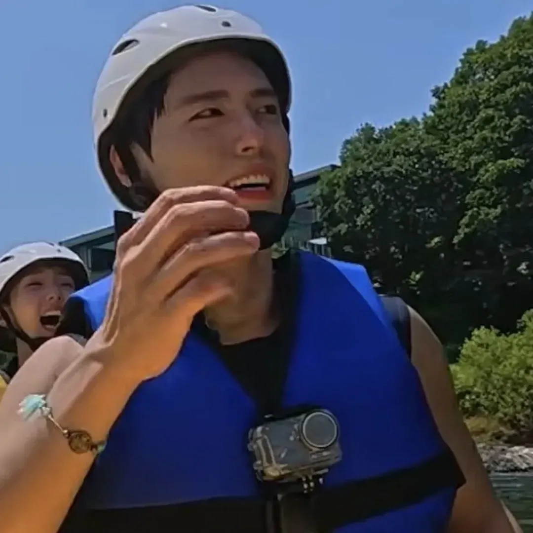 Latest photo of Park Bogum