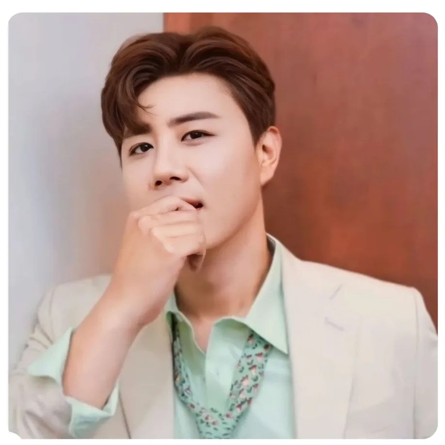 Behind-the-scenes cut of Jin Haesung