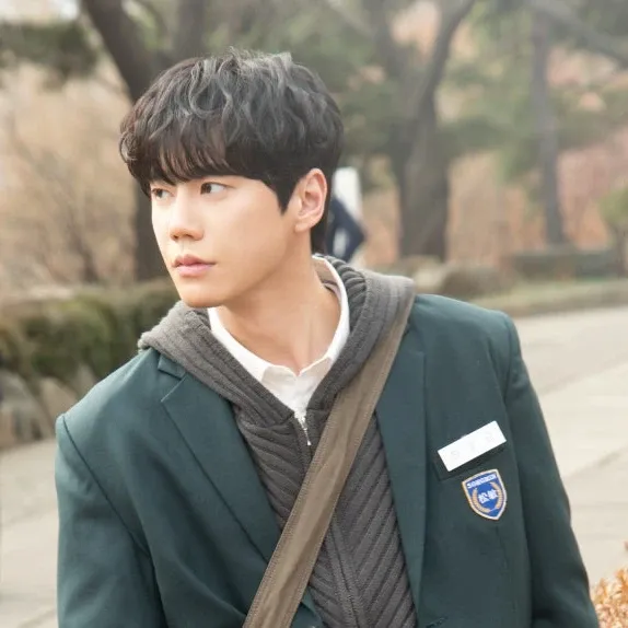A moment captured by a fan of Lee Junyoung