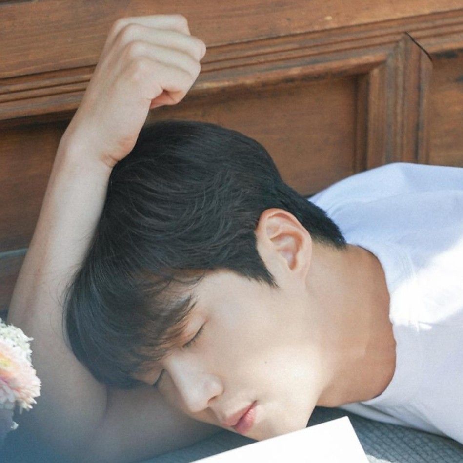 김선호의 최신 사진