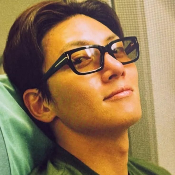 チ・チャンウクのビハインドカット