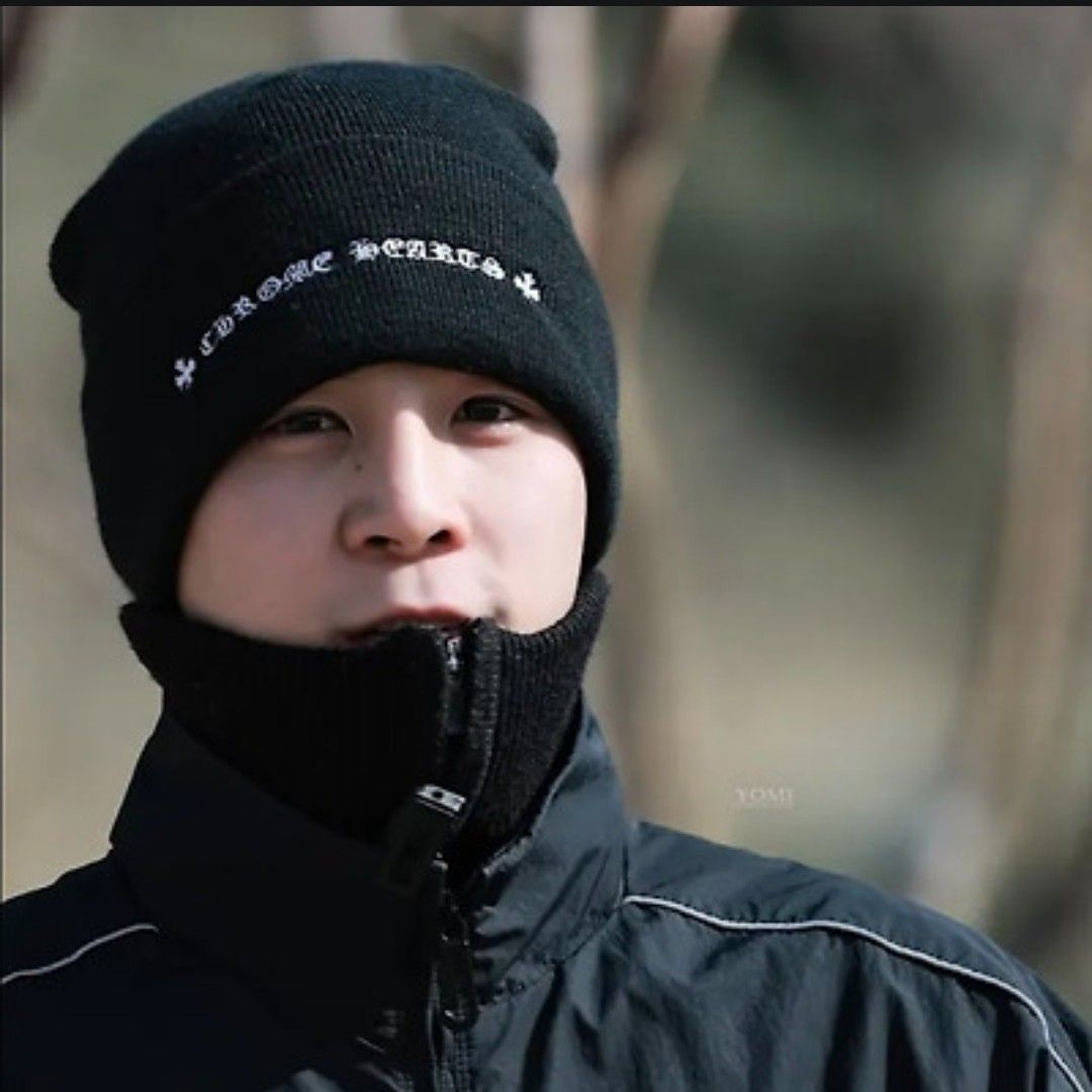 Foto terbaru dari Jeong Dongwon