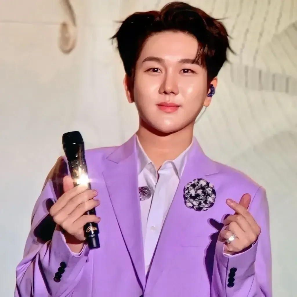 Behind-the-scenes cut of Kim Soochan
