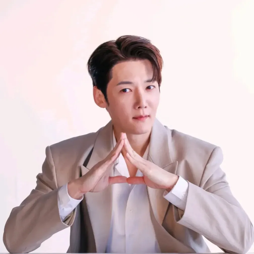 Recent activity shot of Choi Jinhyuk