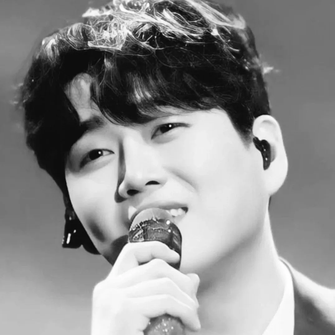 Latest photo of Hwang Youngwoong