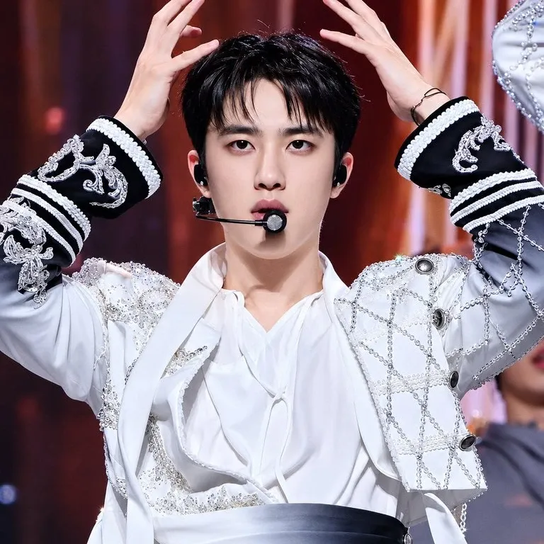 Foto kegiatan terbaru dari Doh Kyungsoo (D.O.)