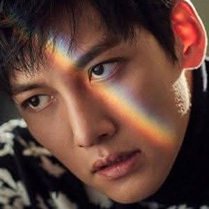 Behind-the-scenes cut of Ji Changwook