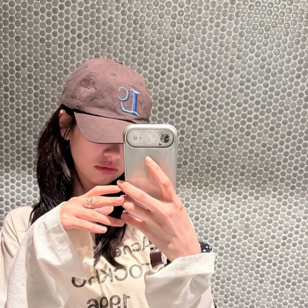A moment captured by a fan of Jung Somin