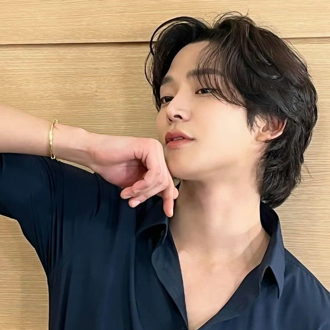 路云的最新照片