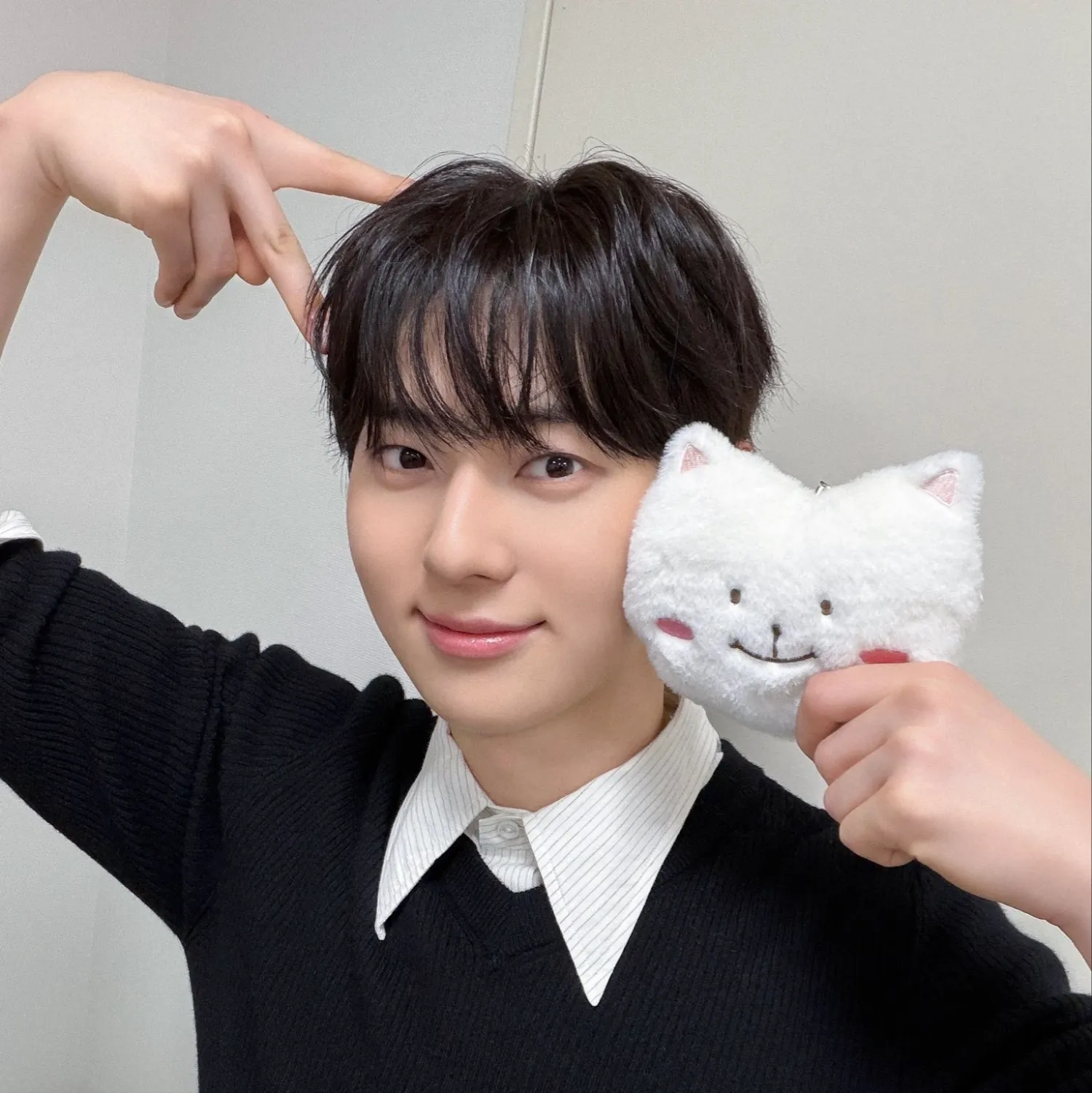A moment captured by a fan of Hwang Minhyun