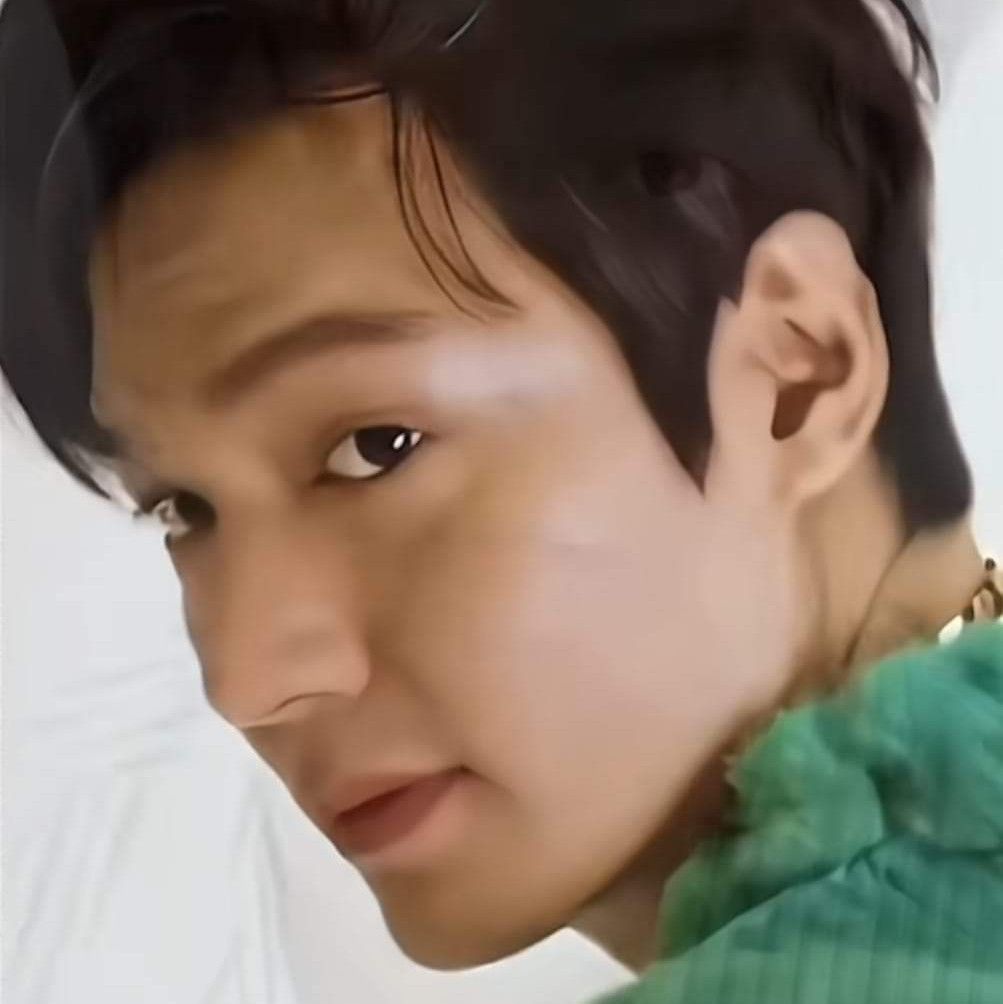 李敏镐的近期活动照