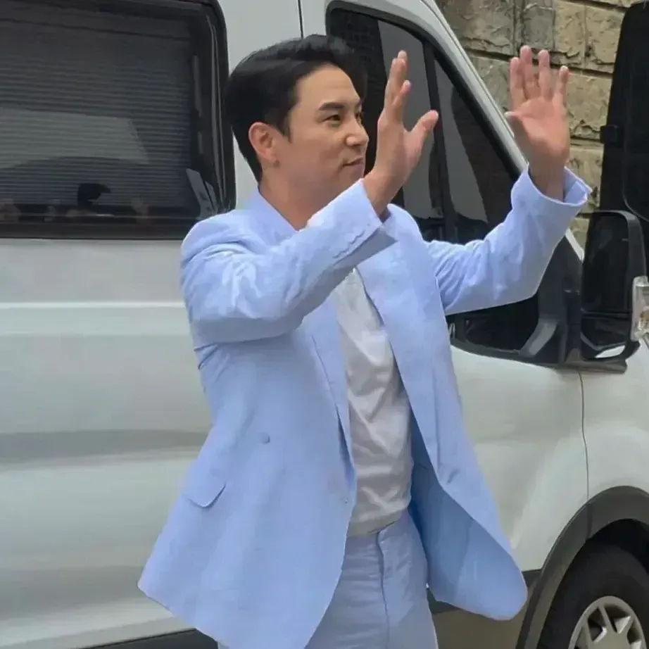 Foto kegiatan terbaru dari Jang Minho
