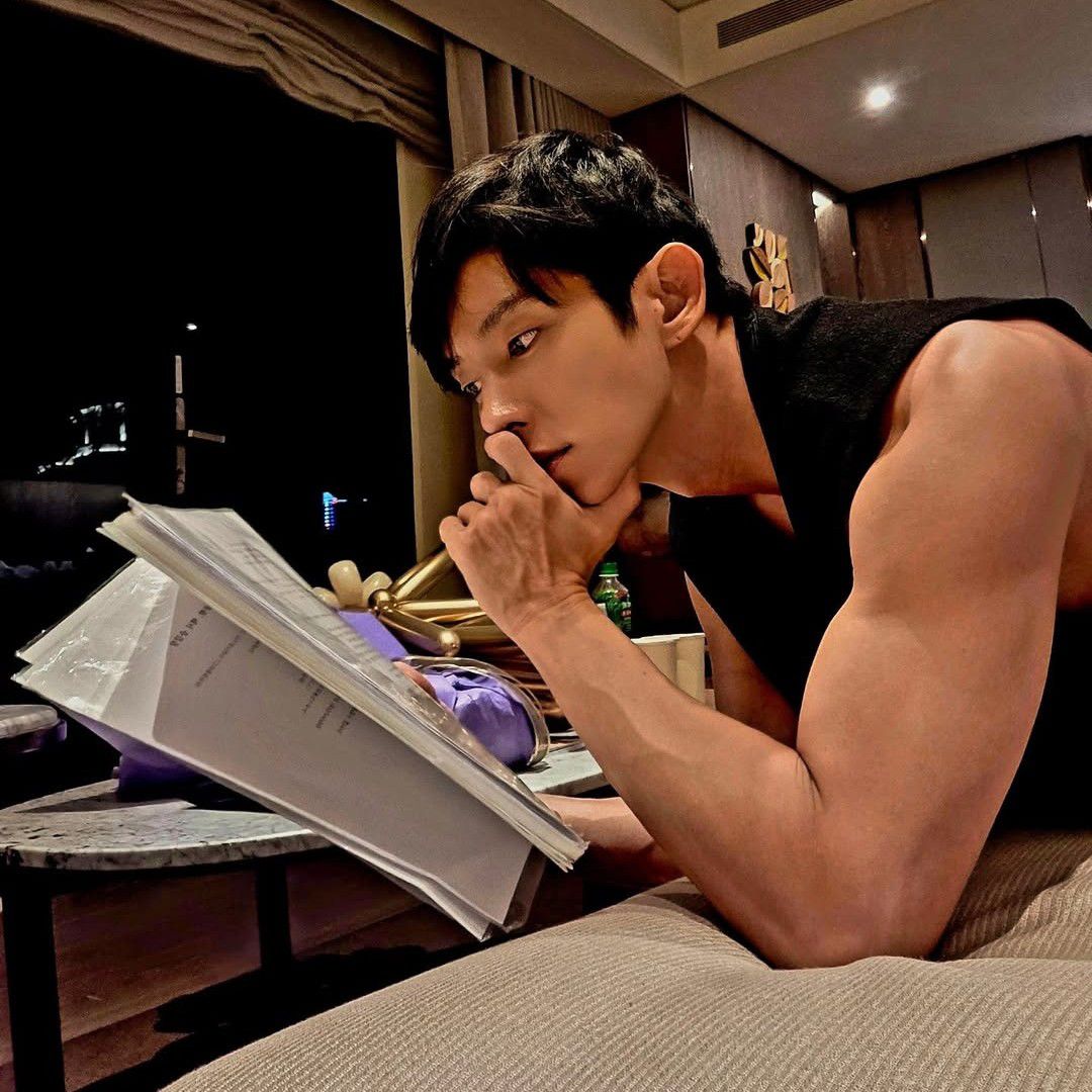 Latest photo of Lee Joongi
