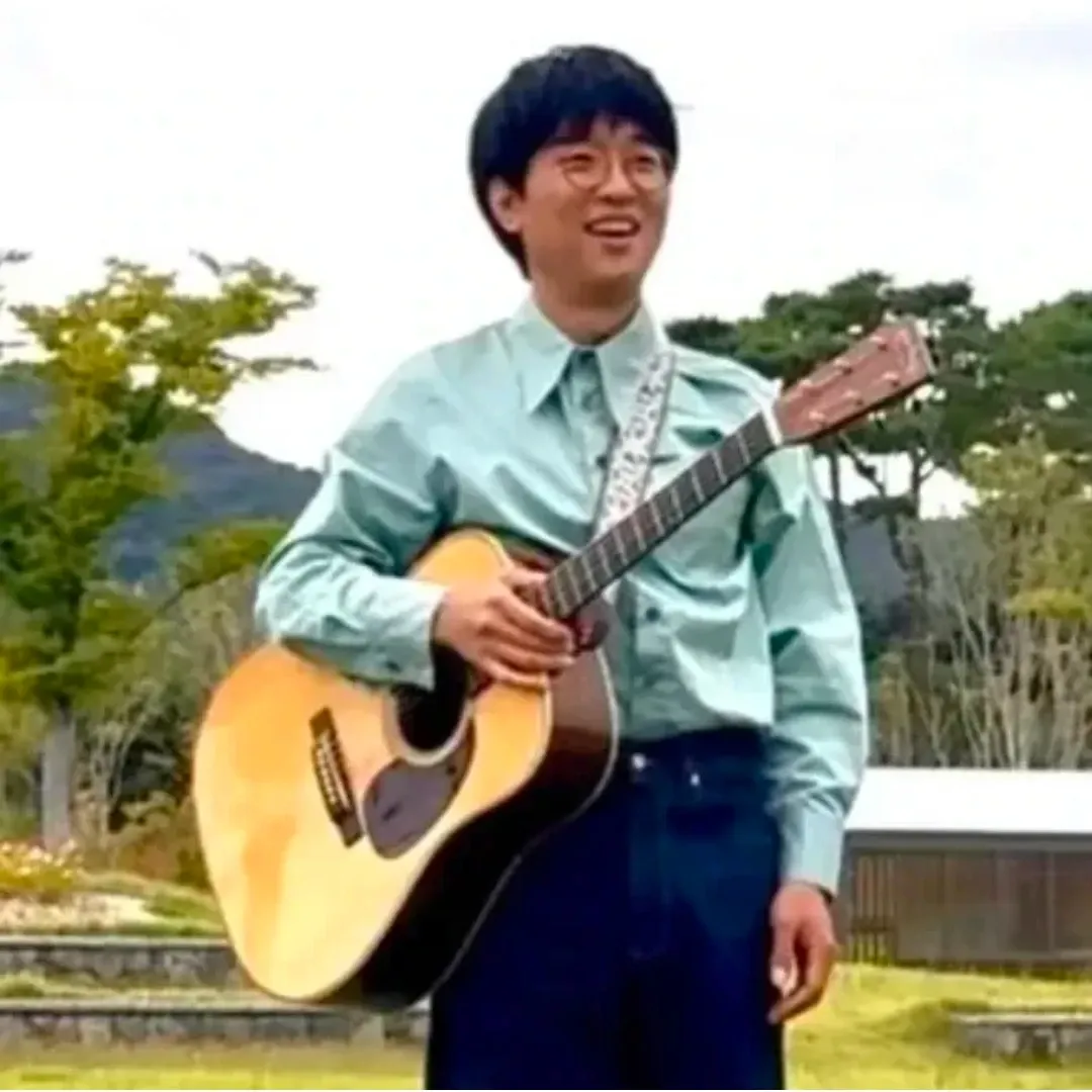 Recent activity shot of Bak Changgeun
