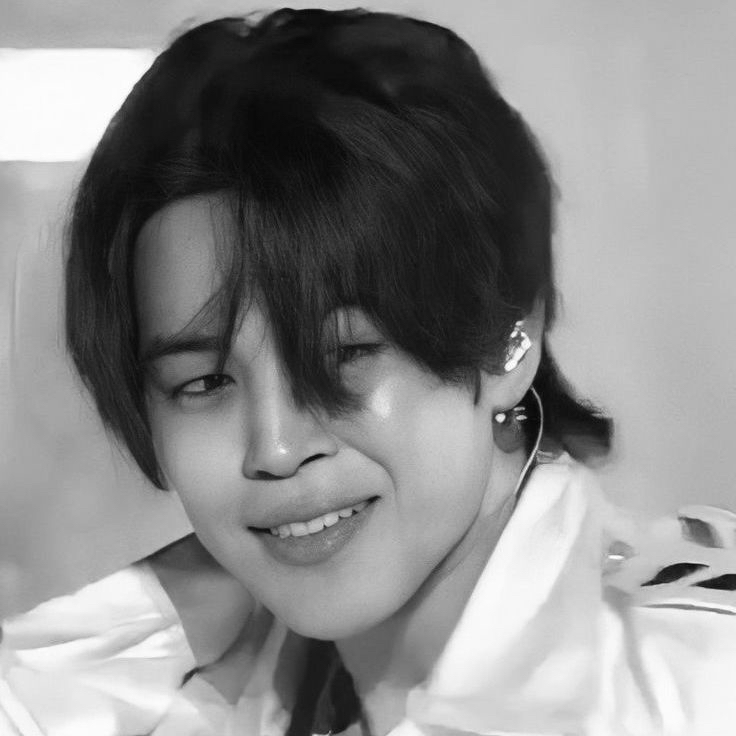 Recent activity shot of Ha Jimin