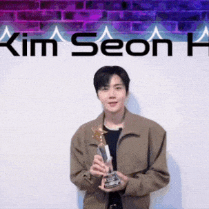Recent activity shot of Kim Seonho