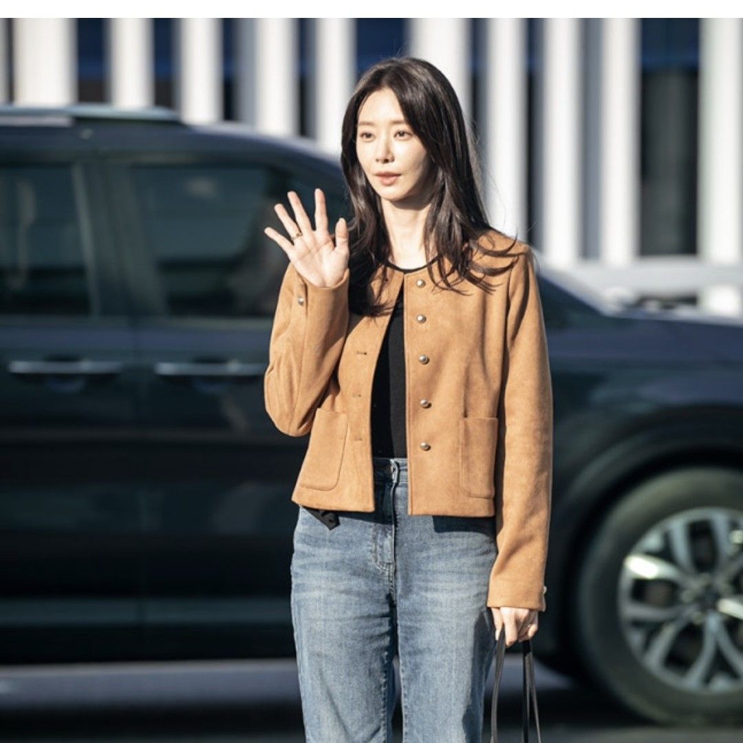 A moment captured by a fan of Lee Joobeen