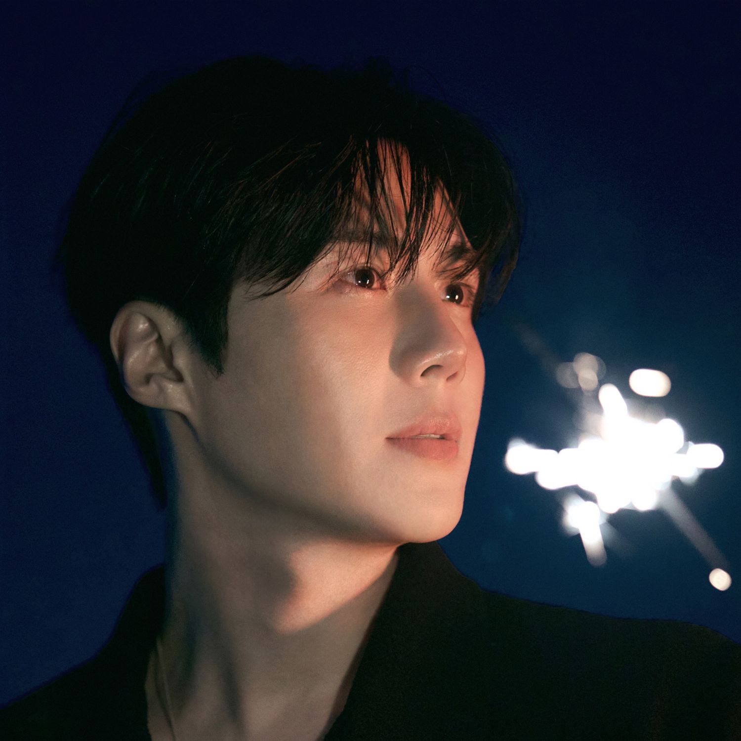 Behind-the-scenes cut of Kim Seonho