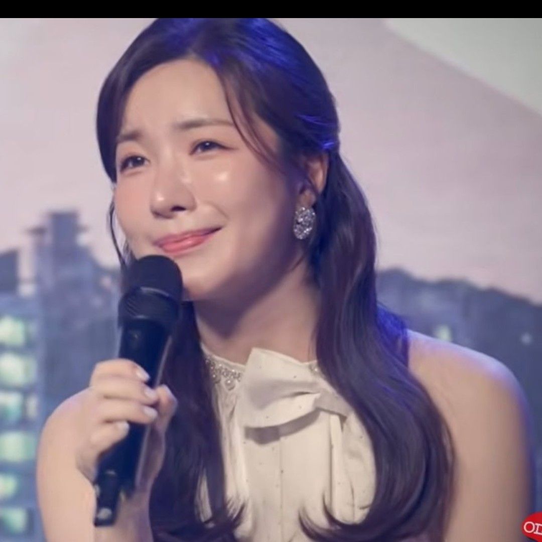 Recent activity shot of Ryu Wonjung