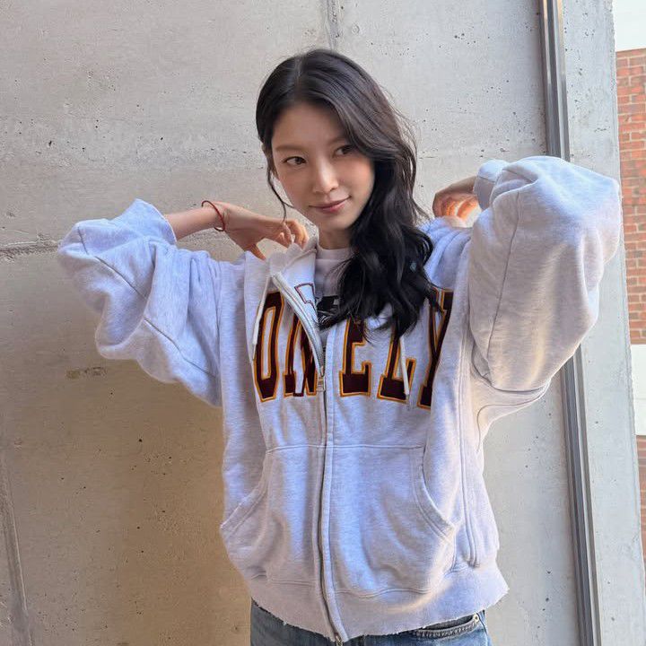 Behind-the-scenes cut of Gong Seungyeon