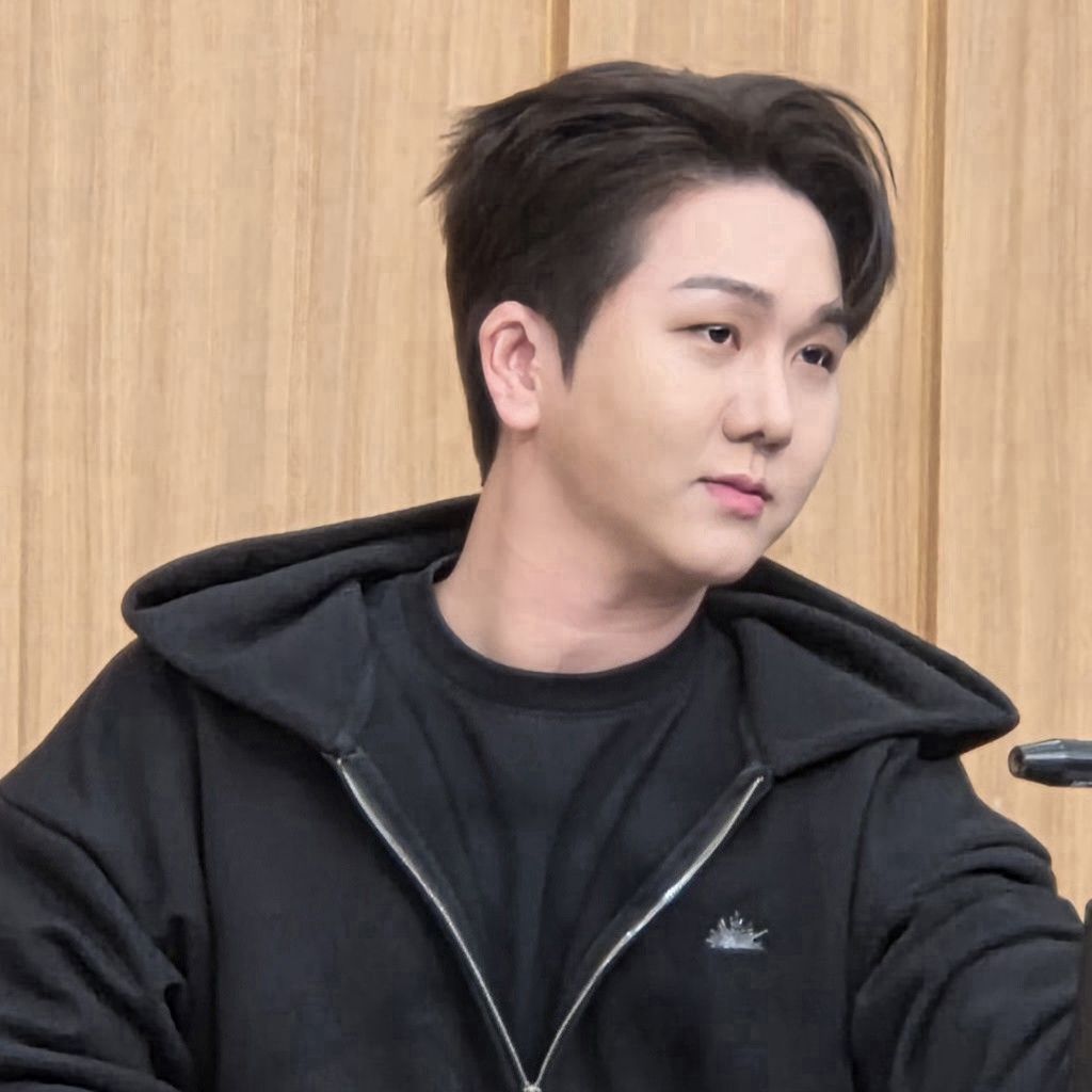 Behind-the-scenes cut of Kim Soochan