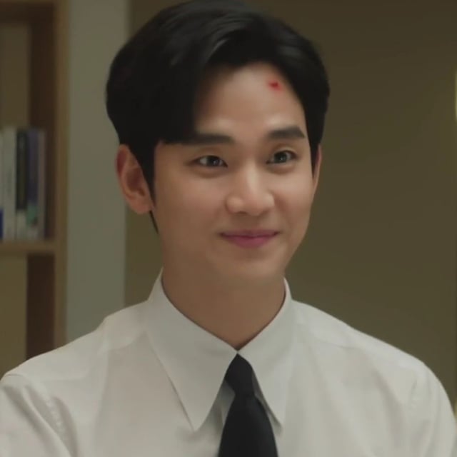 Cuplikan di balik layar dari Kim Soohyun