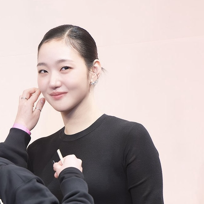 Recent activity shot of Kim Goeun