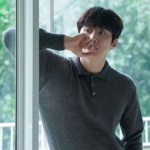 A moment captured by a fan of Kim Seonho