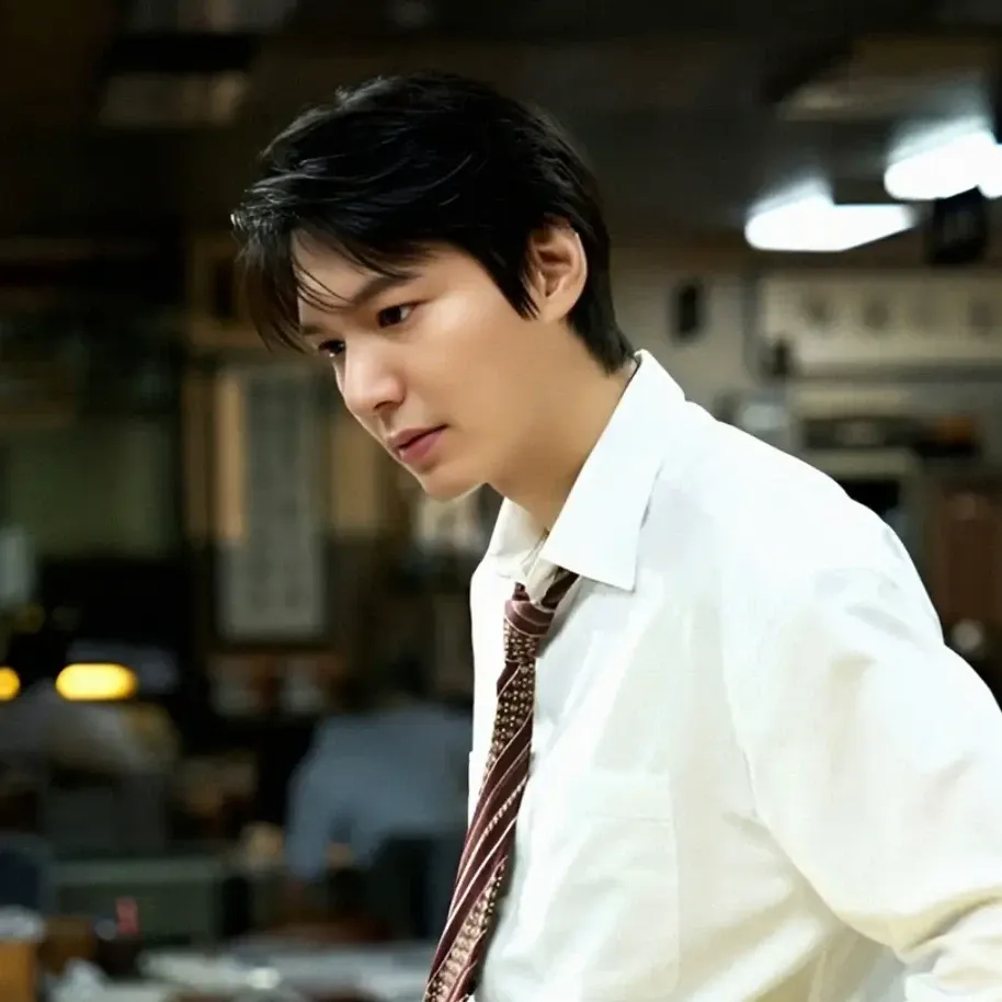 Behind-the-scenes cut of Lee Minho